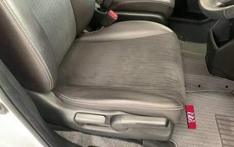 Honda Freed I, 2012 год, 823 000 рублей, 18 фотография