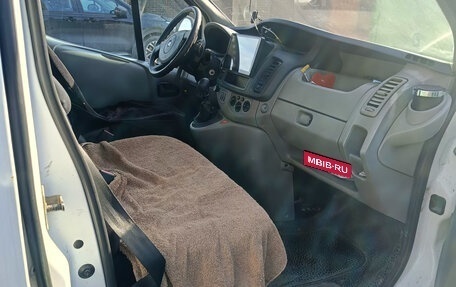 Renault Trafic, 2010 год, 1 100 000 рублей, 7 фотография