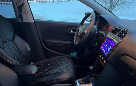 Volkswagen Polo VI (EU Market), 2011 год, 640 000 рублей, 8 фотография