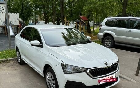 Skoda Rapid II, 2021 год, 1 300 000 рублей, 4 фотография