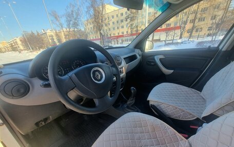 Renault Sandero I, 2014 год, 600 000 рублей, 26 фотография