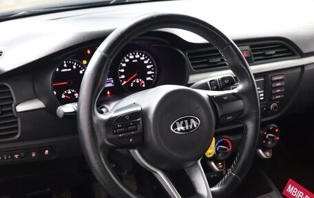 KIA Rio IV, 2018 год, 1 039 000 рублей, 9 фотография