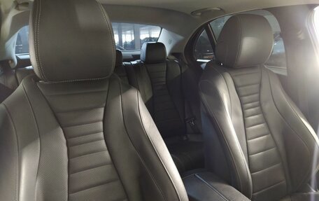 Mercedes-Benz E-Класс, 2019 год, 3 460 000 рублей, 17 фотография