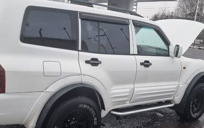 Mitsubishi Pajero III рестайлинг, 2000 год, 900 000 рублей, 1 фотография