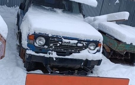 Daihatsu Rocky, 1987 год, 155 000 рублей, 1 фотография