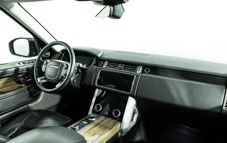 Land Rover Range Rover IV рестайлинг, 2018 год, 6 300 000 рублей, 9 фотография