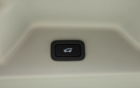 Land Rover Range Rover IV рестайлинг, 2018 год, 6 300 000 рублей, 24 фотография