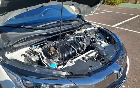 Honda Vezel, 2022 год, 1 899 900 рублей, 2 фотография