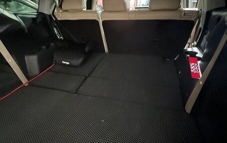 Toyota Highlander, 2022 год, 6 000 000 рублей, 26 фотография