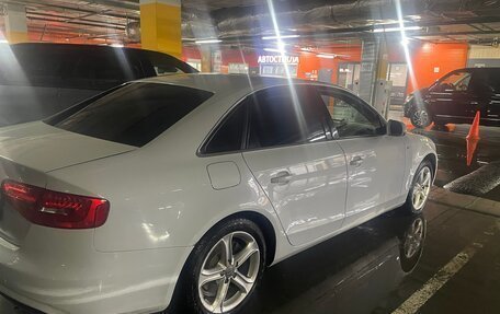 Audi A4, 2013 год, 900 000 рублей, 4 фотография