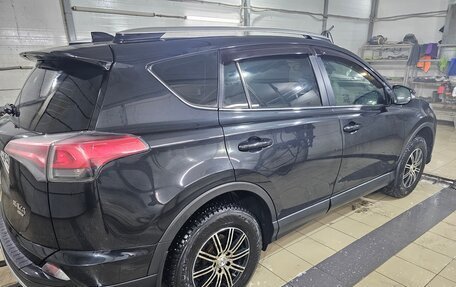 Toyota RAV4, 2016 год, 1 900 000 рублей, 6 фотография