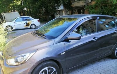 Hyundai Solaris II рестайлинг, 2012 год, 1 000 000 рублей, 1 фотография