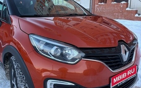 Renault Kaptur I рестайлинг, 2017 год, 1 050 000 рублей, 1 фотография