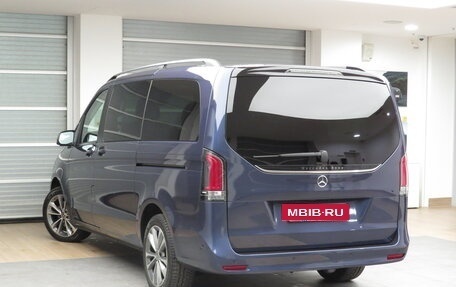 Mercedes-Benz V-Класс, 2024 год, 10 000 000 рублей, 4 фотография