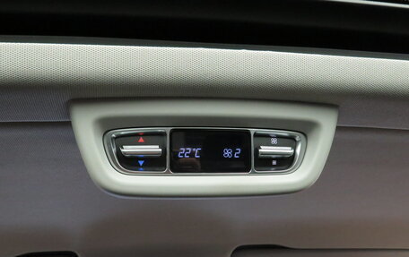 Mercedes-Benz V-Класс, 2024 год, 10 000 000 рублей, 27 фотография