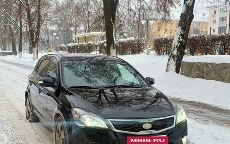 KIA cee'd I рестайлинг, 2010 год, 670 000 рублей, 2 фотография
