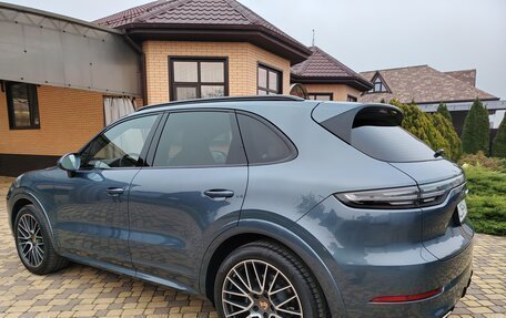 Porsche Cayenne III, 2018 год, 9 250 000 рублей, 2 фотография