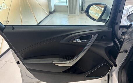 Opel Astra J, 2011 год, 599 000 рублей, 8 фотография