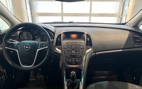 Opel Astra J, 2011 год, 599 000 рублей, 16 фотография