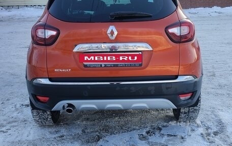 Renault Kaptur I рестайлинг, 2017 год, 1 050 000 рублей, 3 фотография