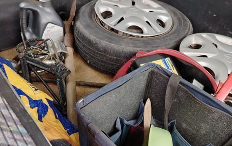 Toyota Caldina, 2001 год, 160 000 рублей, 9 фотография