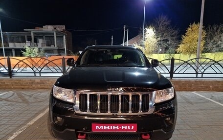 Jeep Grand Cherokee, 2011 год, 2 000 000 рублей, 1 фотография