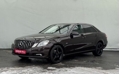 Mercedes-Benz E-Класс, 2009 год, 1 300 000 рублей, 1 фотография