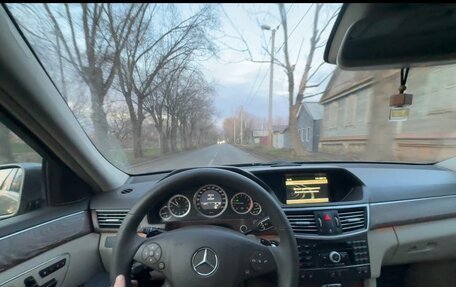 Mercedes-Benz E-Класс, 2009 год, 1 100 000 рублей, 2 фотография