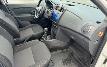 Renault Logan II, 2022 год, 1 175 000 рублей, 25 фотография