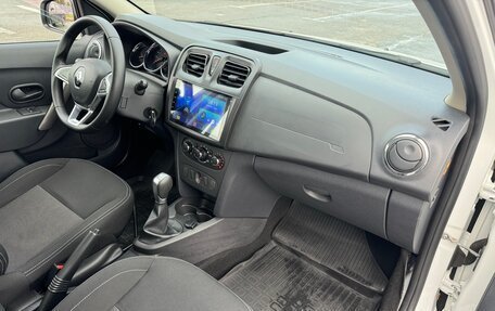 Renault Logan II, 2022 год, 1 175 000 рублей, 26 фотография