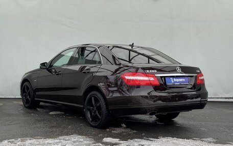 Mercedes-Benz E-Класс, 2009 год, 1 300 000 рублей, 6 фотография