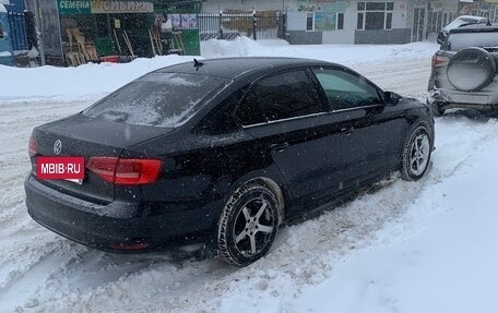 Volkswagen Jetta VI, 2014 год, 1 050 000 рублей, 3 фотография