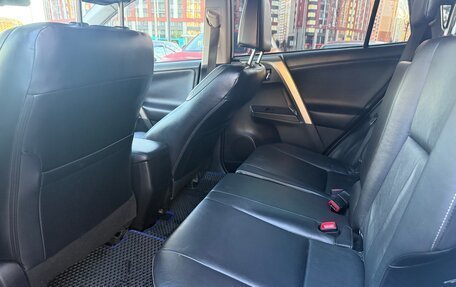 Toyota RAV4, 2014 год, 2 250 000 рублей, 8 фотография