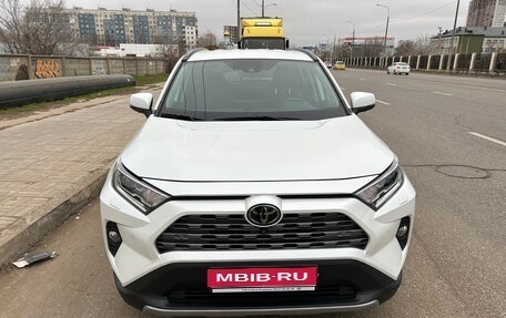 Toyota RAV4, 2019 год, 3 500 000 рублей, 1 фотография