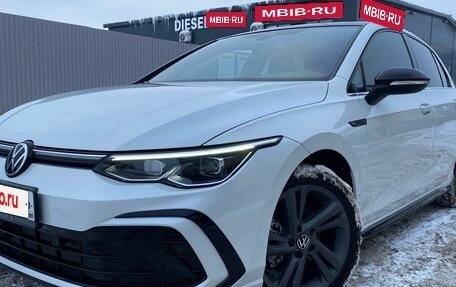 Volkswagen Golf VIII, 2021 год, 2 550 000 рублей, 1 фотография