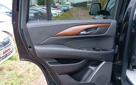 Cadillac Escalade IV, 2019 год, 4 980 600 рублей, 13 фотография