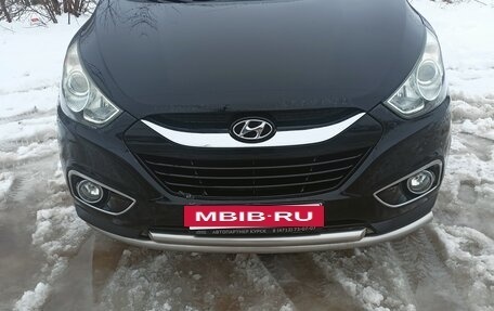 Hyundai ix35 I рестайлинг, 2012 год, 1 000 000 рублей, 5 фотография