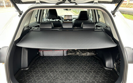 Toyota RAV4, 2019 год, 3 500 000 рублей, 18 фотография