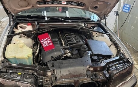 BMW 3 серия, 2001 год, 450 000 рублей, 12 фотография