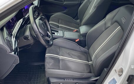 Volkswagen Golf VIII, 2021 год, 2 550 000 рублей, 12 фотография