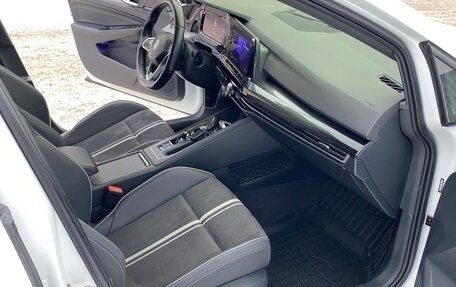 Volkswagen Golf VIII, 2021 год, 2 550 000 рублей, 16 фотография