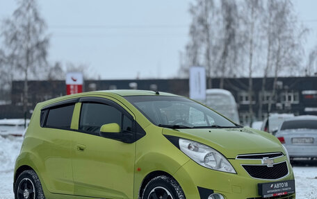 Chevrolet Spark III, 2011 год, 499 000 рублей, 4 фотография