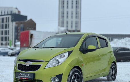 Chevrolet Spark III, 2011 год, 499 000 рублей, 2 фотография