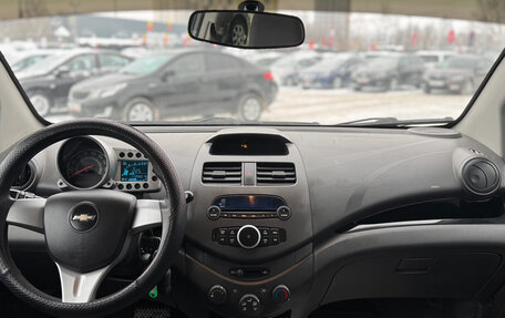 Chevrolet Spark III, 2011 год, 499 000 рублей, 13 фотография