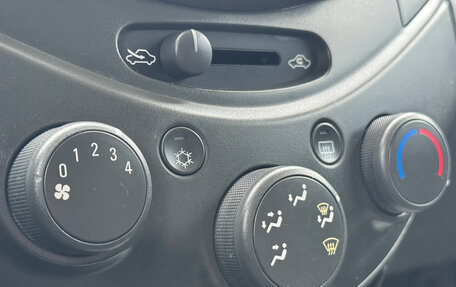 Chevrolet Spark III, 2011 год, 499 000 рублей, 19 фотография