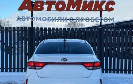 KIA Rio IV, 2021 год, 1 635 000 рублей, 5 фотография