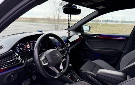 Volkswagen Polo VI (EU Market), 2021 год, 1 870 000 рублей, 3 фотография