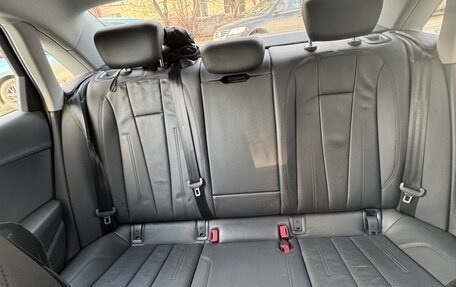 Audi A4, 2017 год, 2 400 000 рублей, 8 фотография