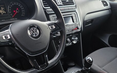 Volkswagen Polo VI (EU Market), 2017 год, 950 000 рублей, 8 фотография