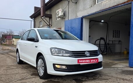 Volkswagen Polo VI (EU Market), 2017 год, 950 000 рублей, 2 фотография